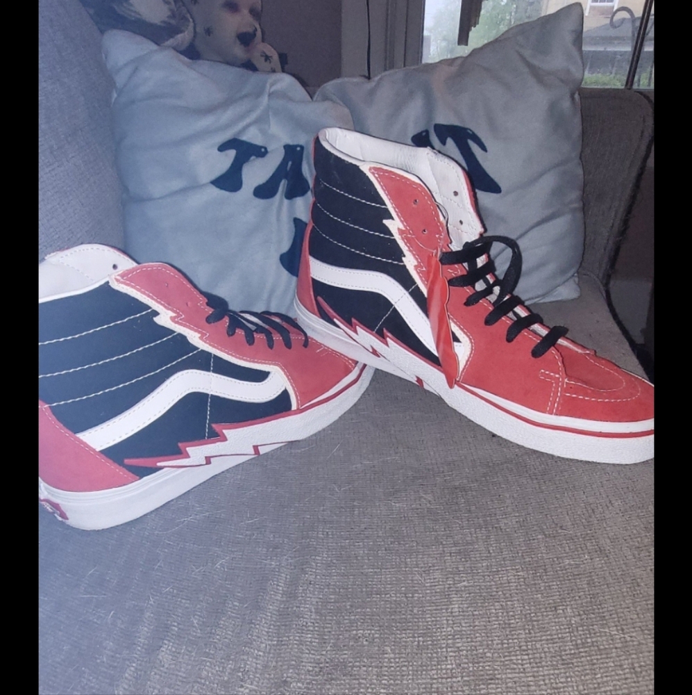 Vans size 10.5 mens